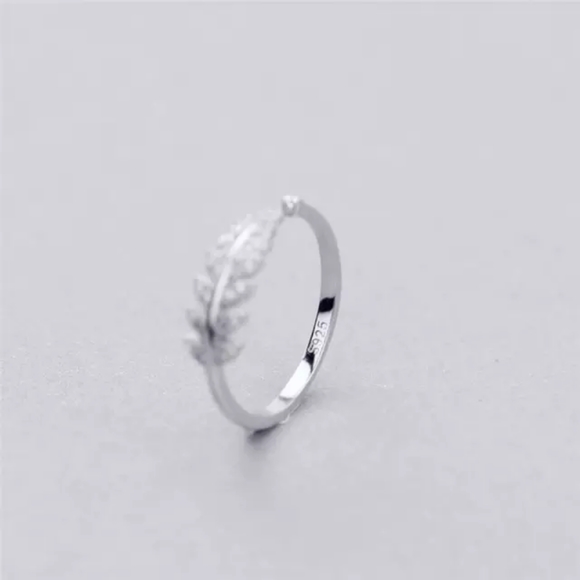 New 925 Silver Creative Leaf Adjustable Ring - Picture 4 of 6